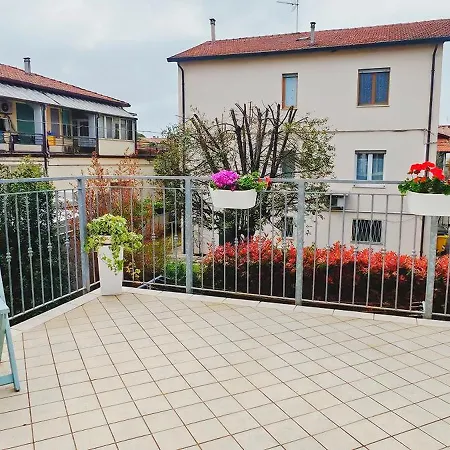 Le Dee Romagna アパート フォルリンポーポリ